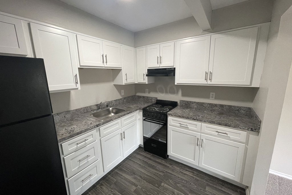 Kitchen at The Flats at Talcott, Weatogue, Connecticut, 06089