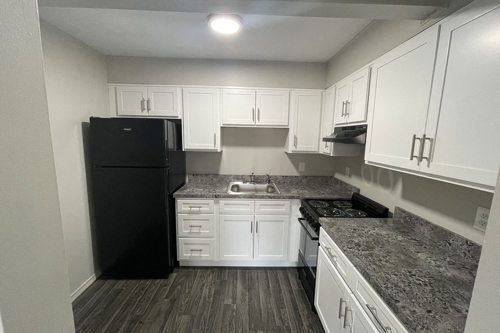 Kitchen at The Flats at Talcott, Weatogue, Connecticut, 06089