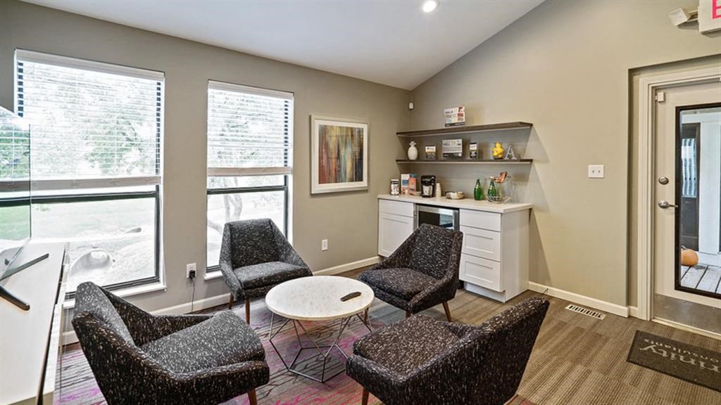 Living Area at The Avalon Apartment Homes, Chesterfield, Missouri