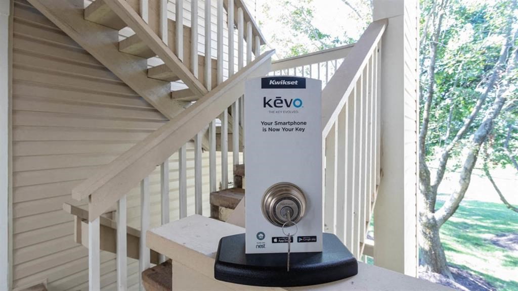 Smart Key at The Avalon Apartment Homes, Missouri