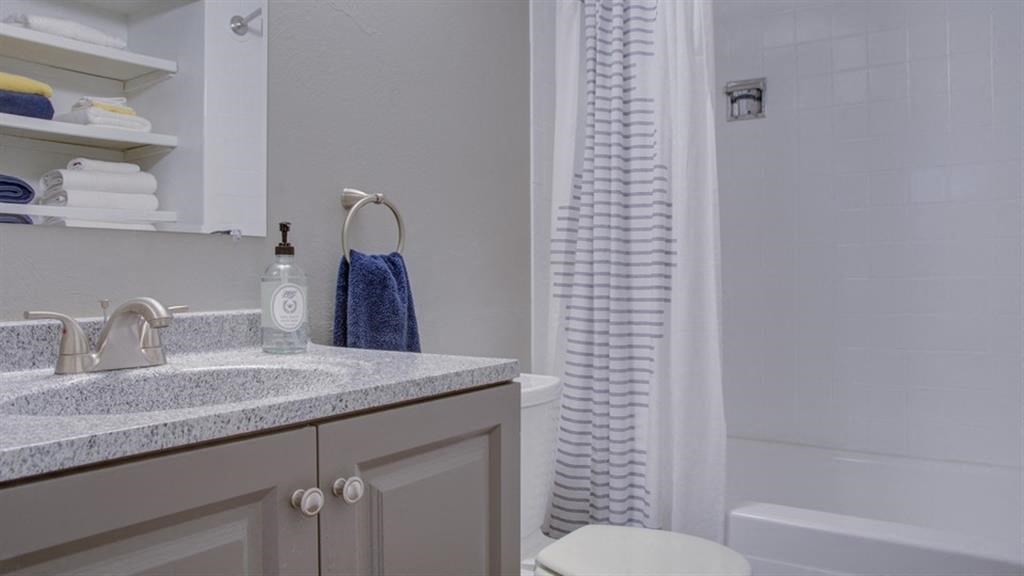 The Magnolia Apartment Homes, 1173 Pompeii Drive, Chesterfield, MO