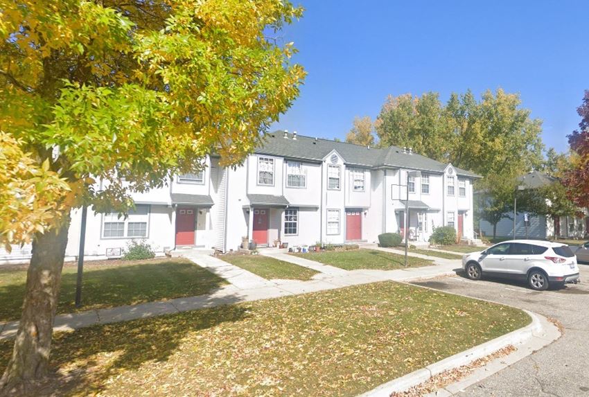 Mason Street Townhomes, 1919 Bayou Court NE, Grand Rapids, MI RentCafe