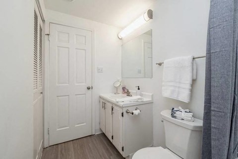 Luxurious Bathroom at Williamsburg South, Pennsylvania, 15228