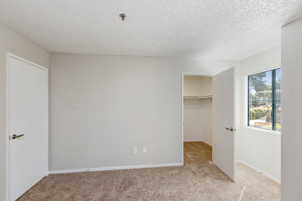 Hardwood Floors at ReNew on Summerfield, Vacaville, CA