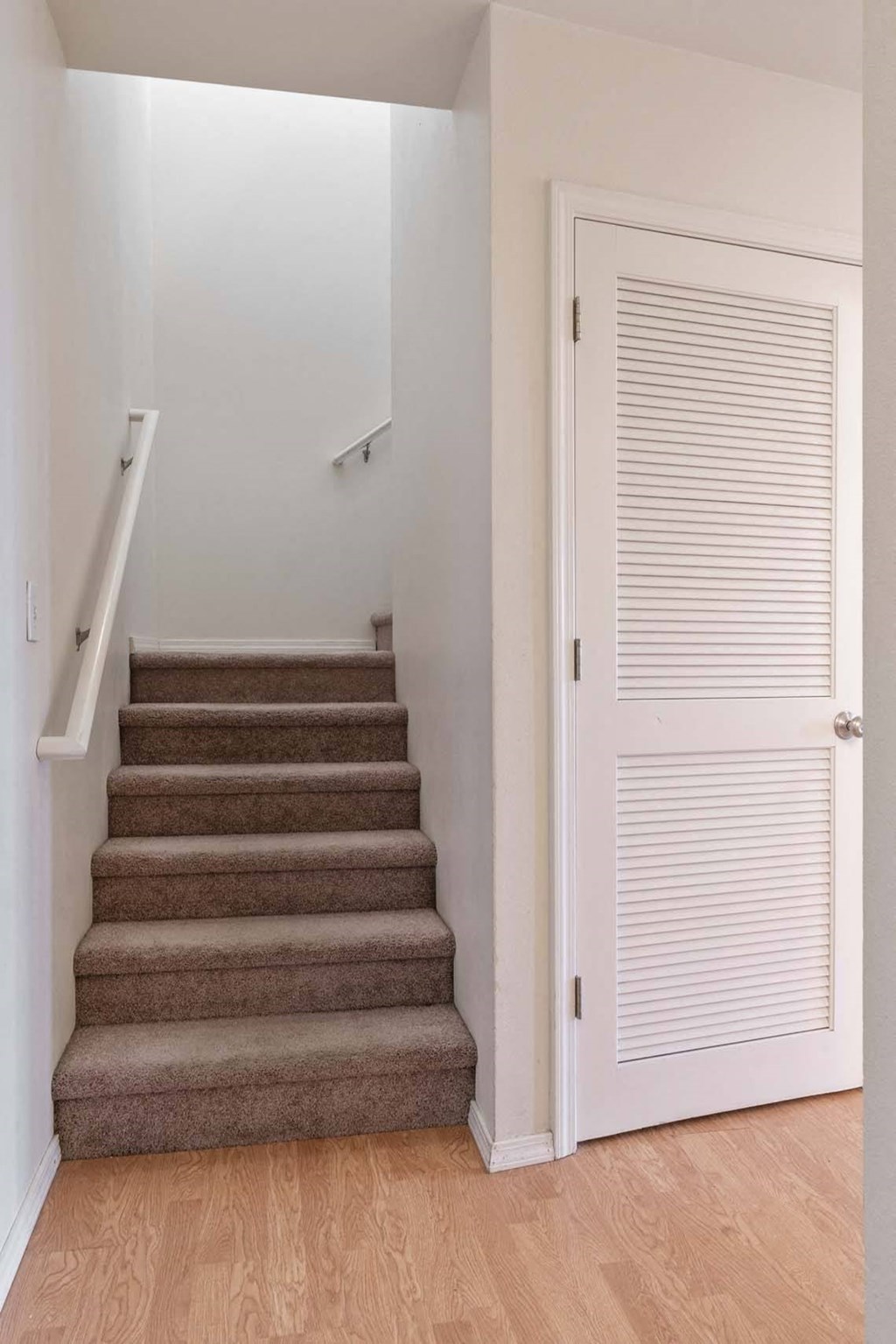 ReNew Bayshore Townhomes, 9905 William Jones Circle 2, Anchorage, AK