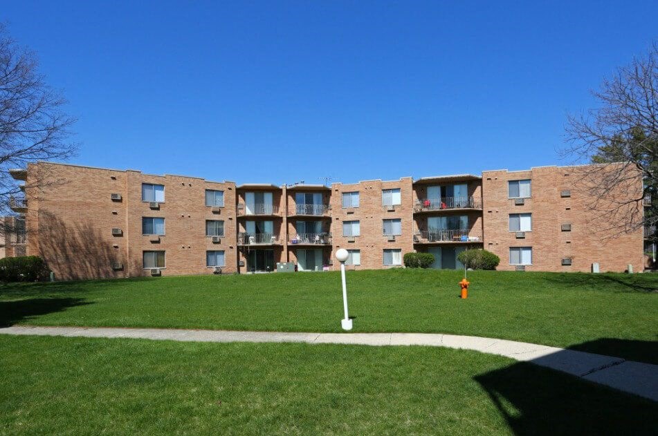 The Reserve on Washington, Illinois