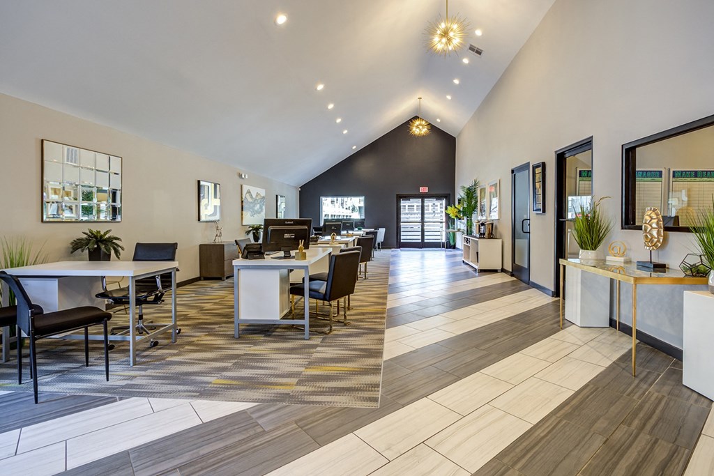 the preserve at ballantyne commons clubhouse with tables and chairs at The Hub at Baton Rouge, Baton Rouge, LA 