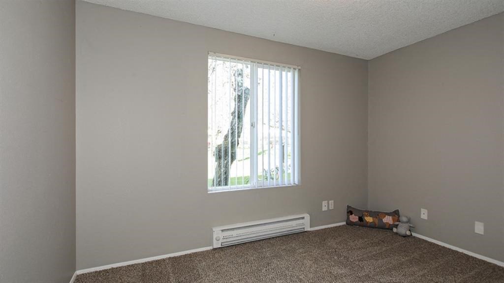 Carpeted Bedroom at The Clubhouse at Port Orchard, Port Orchard, 98366