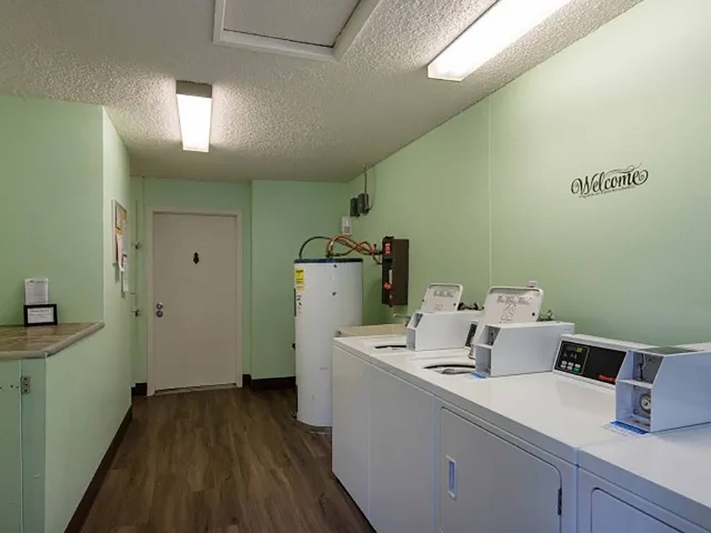 Onsite Laundry Facility at Royal Pines Apartments, Beaverton, OR