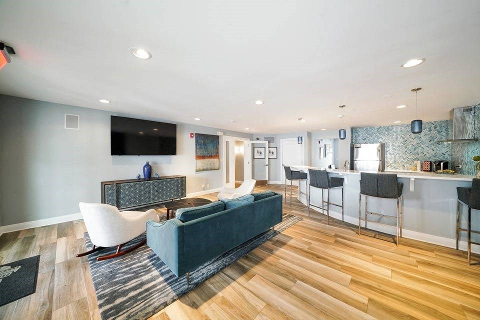 Living And Kitchen at Fifteen 98 Naperville, Illinois