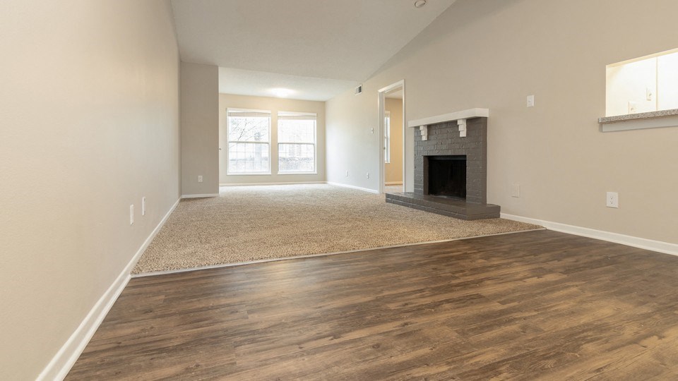 Vacant Living Area at ReNew Chesterfield, Missouri, 63017