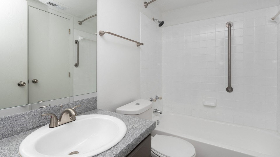 Bathroom With Bathtub at ReNew Chesterfield, Missouri