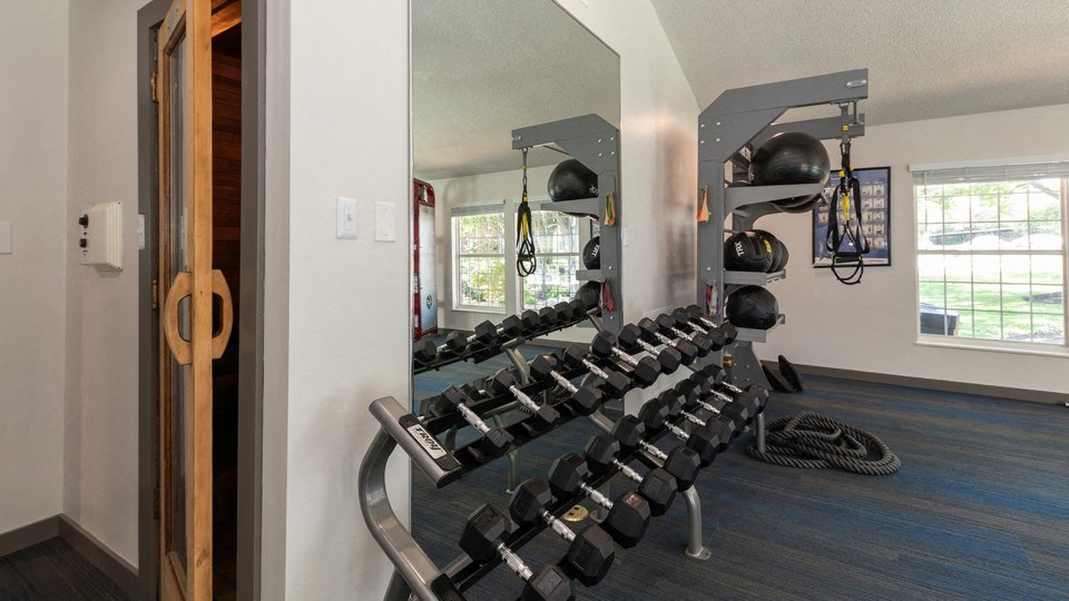 Free Weights at ReNew Chesterfield, Chesterfield, MO