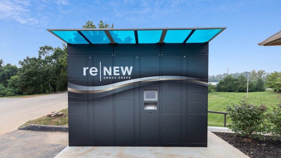 Package Locker at ReNew Cross Creek, St. Louis, 63125