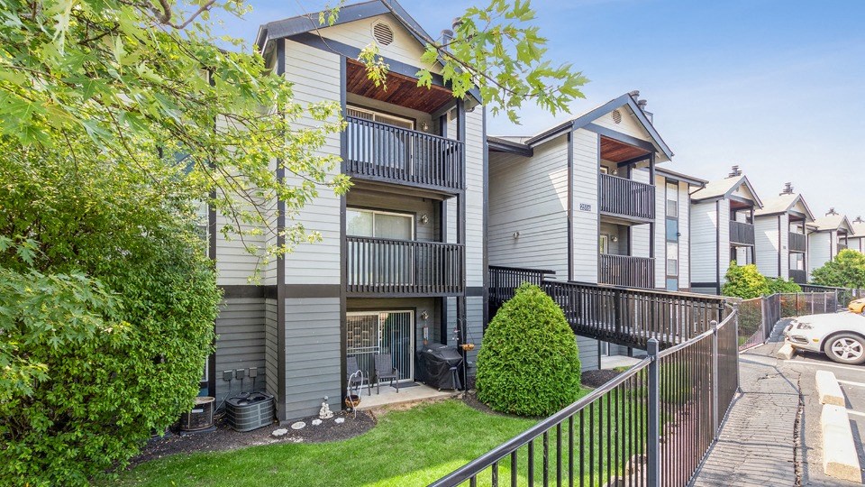 Property Exterior at ReNew Cross Creek, Missouri