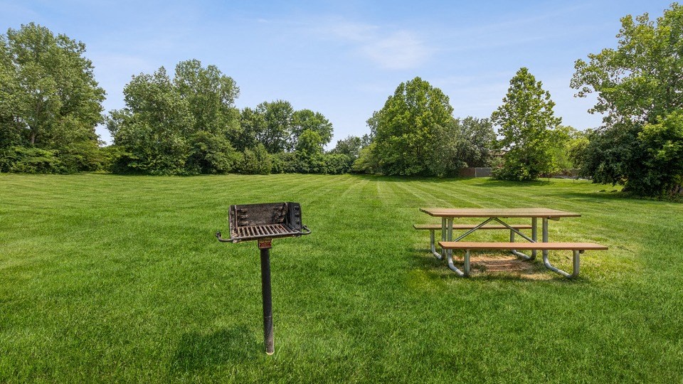 Dog Park at ReNew Cross Creek, St. Louis