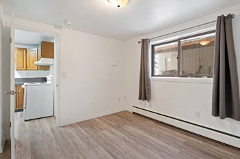 12332 End Street 1-2 Beds Apartment for Rent - Photo Gallery 4