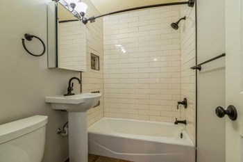 4261 & 4271 Sheridan Ave South Studio-2 Beds Apartment for Rent - Photo Gallery 7