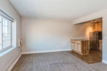 4261 & 4271 Sheridan Ave South Studio-2 Beds Apartment for Rent - Photo Gallery 17