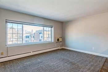 4261 & 4271 Sheridan Ave South Studio-2 Beds Apartment for Rent - Photo Gallery 18