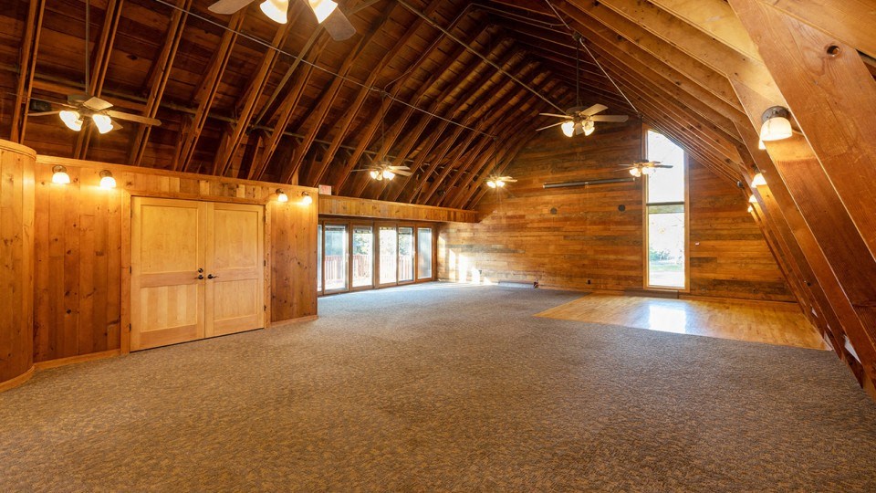 Community Clubhouse at ReNew at Neill Lake, Eden Prairie, MN