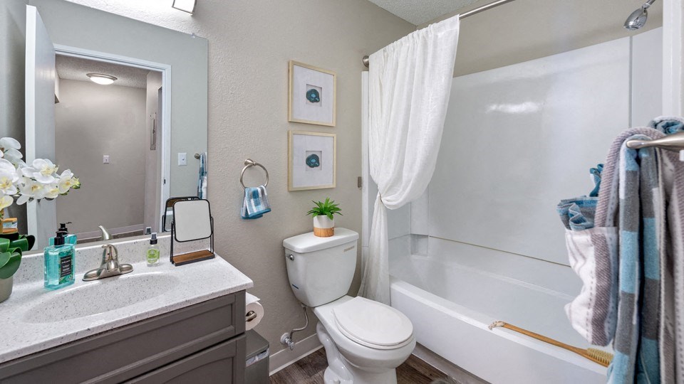 Bathroom With Bathtub at ReNew at Neill Lake, Eden Prairie, 55344