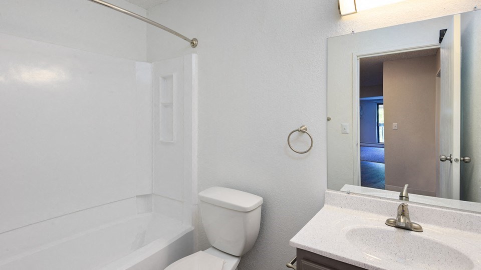 Oval Tub at ReNew at Neill Lake, Eden Prairie, Minnesota