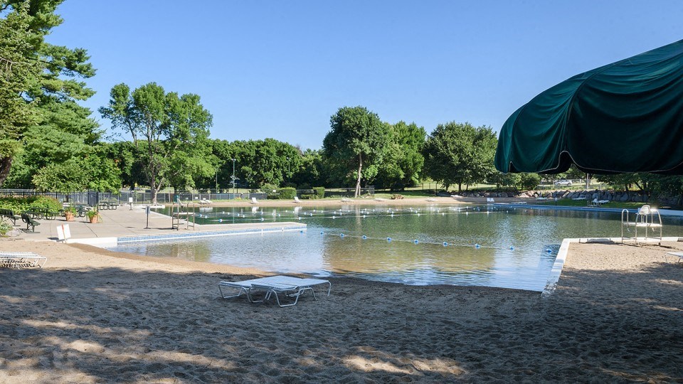 Breathtaking Lake-View at ReNew at Neill Lake, Eden Prairie, MN