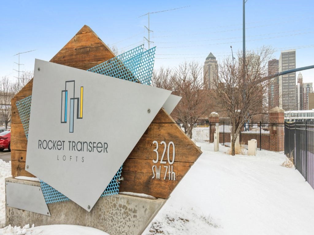 Sign at Rocket Transfer Lofts, Des Moines, 50309