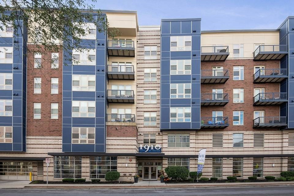 Building at 1910 on Water, Milwaukee, WI