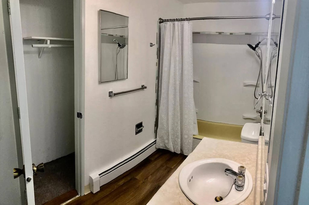 bathroom interior at Kings Court, Anchorage