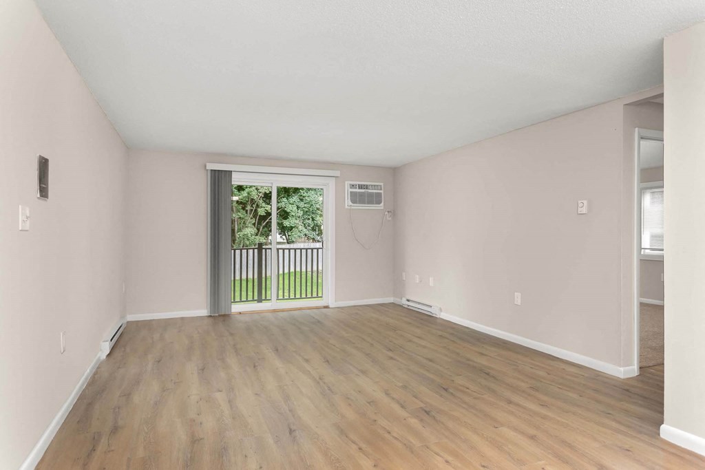 Plush Carpeting at Flats at Merrill Pond, Worcester, MA