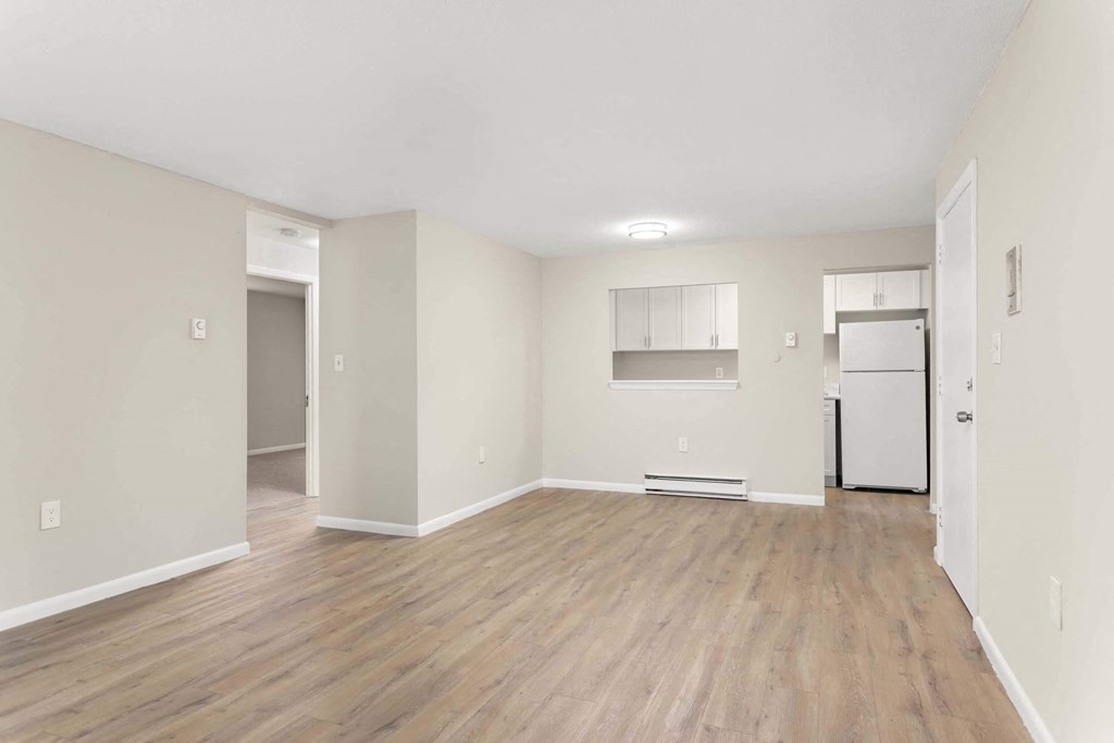 Unfurnished Living Area at Flats at Merrill Pond, Worcester, 01607