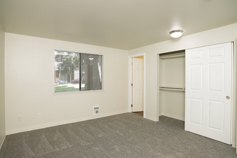 31736 50Th Lane S.W. 1-3 Beds Apartment for Rent