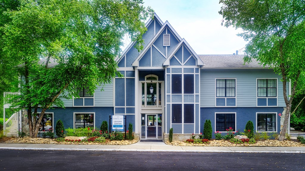 Amberlake Village's community clubhouse and leasing office