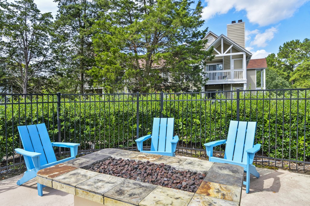 Canopy at Baybrook - Firepit