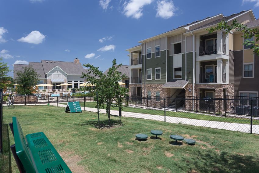 Encore281 Apartments, 24442 US-281, San Antonio, TX - RentCafe