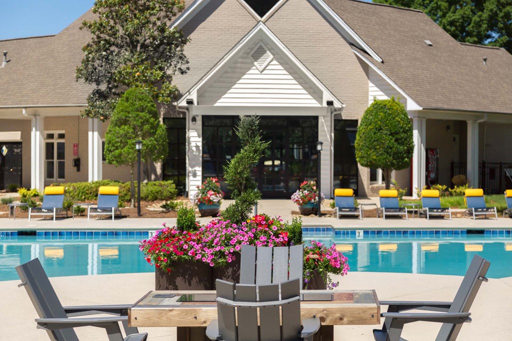 Whitehall Estates Apartments - Pool Deck