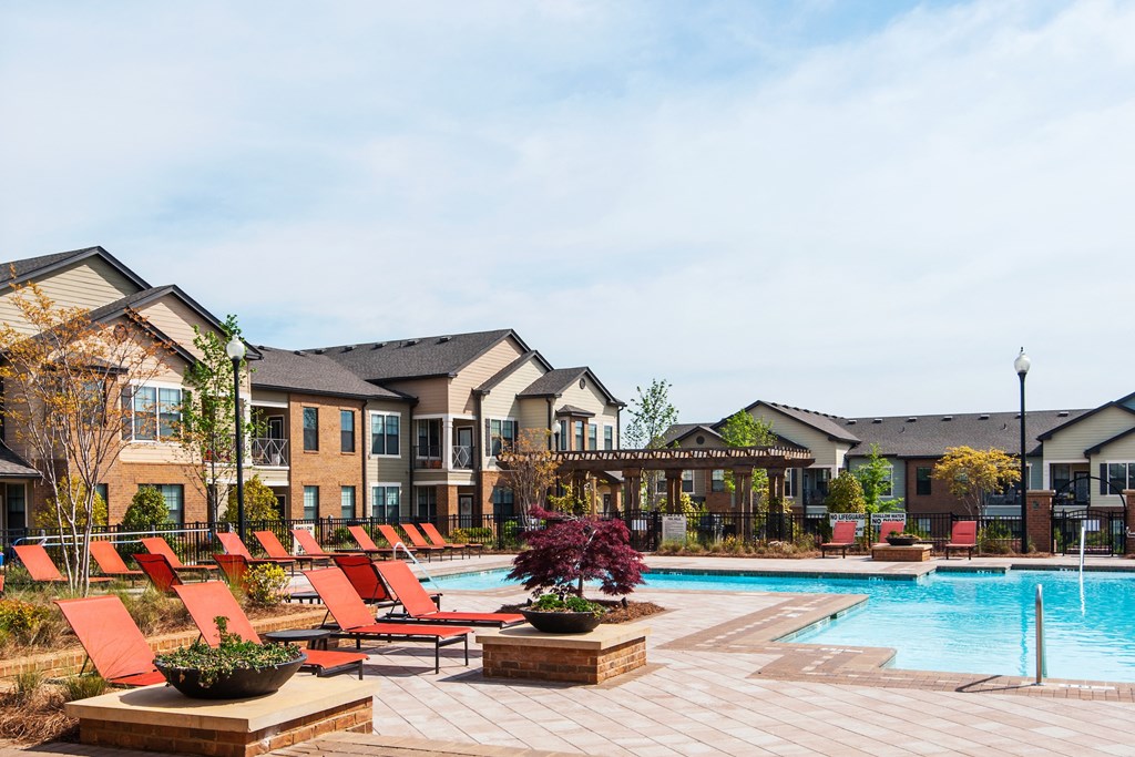 Tapestry hollingsworth Park pool