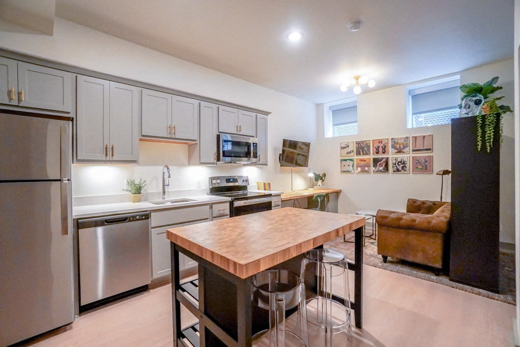 kitchen and island bar