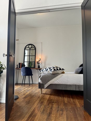 Bedroom - Photo Gallery 16