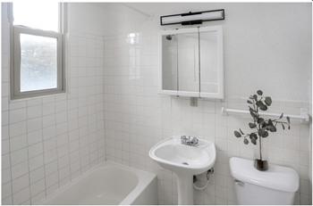 Bathroom - Photo Gallery 4