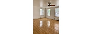 1 Bedroom, 1 Bath - Historic - 2nd floor