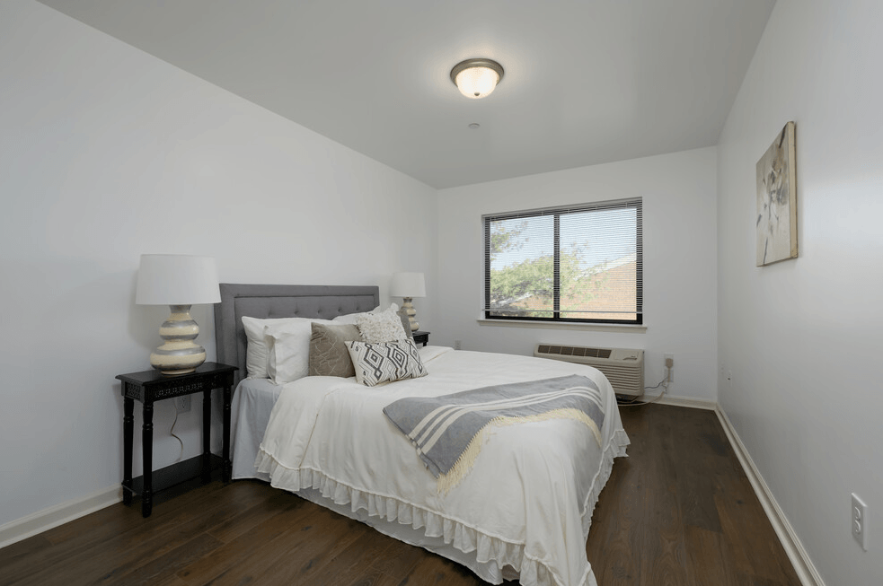 Main Bedroom - 2BR/2BA