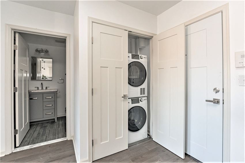 Lilac Pointe B Building