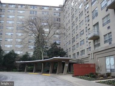 125, 901 1 Bed Apartment for Rent