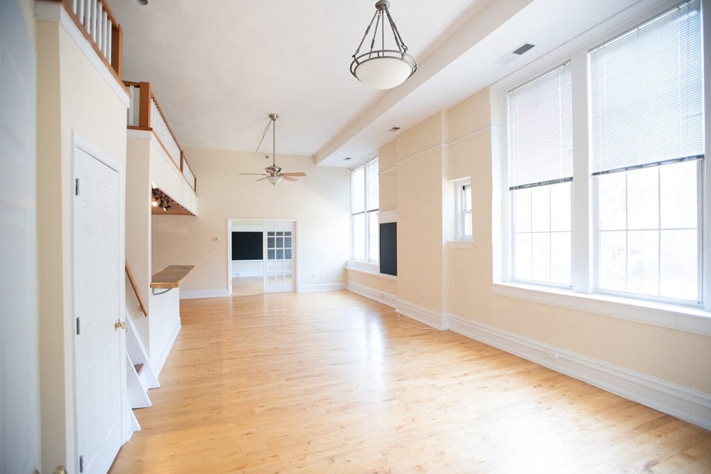 Large and Bright Units - River School Lofts (Richmond, VA)