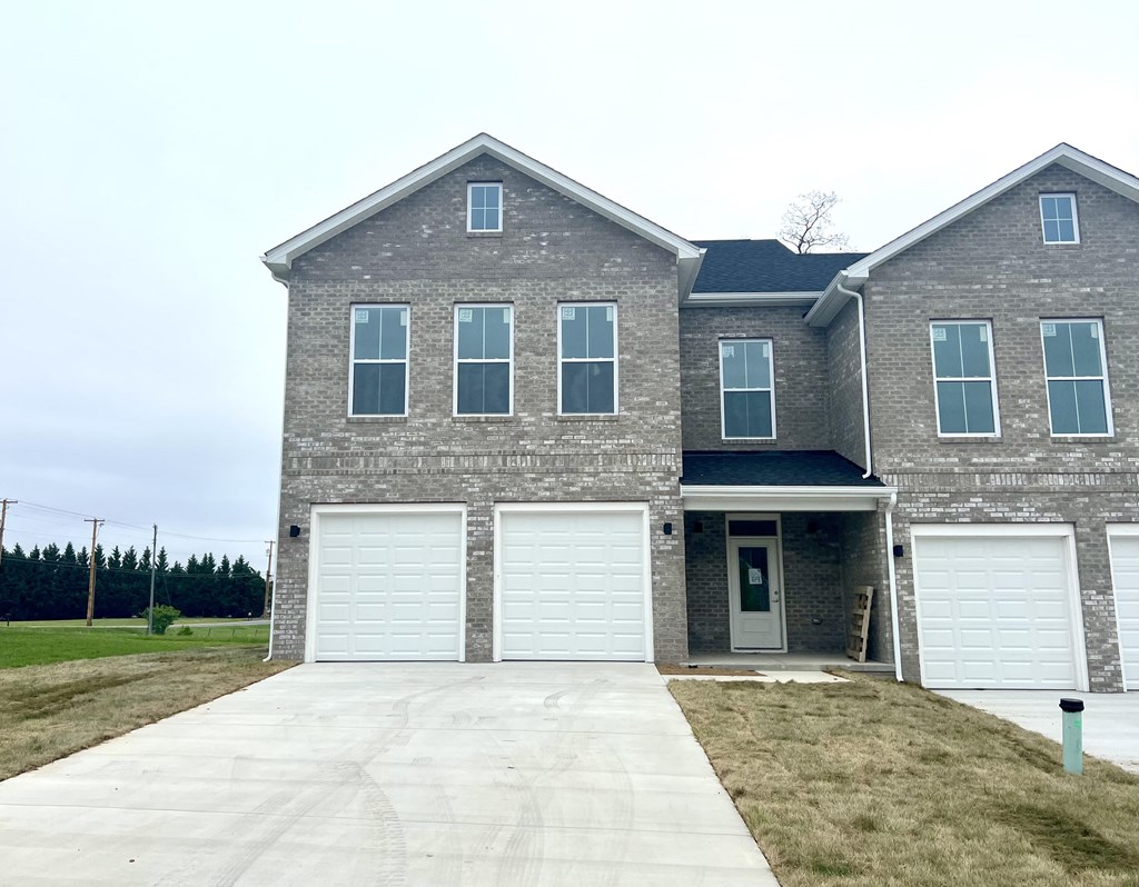 4 bedroom & 2.5 bath