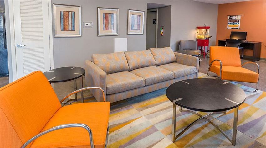 The Annex Of Vincennes