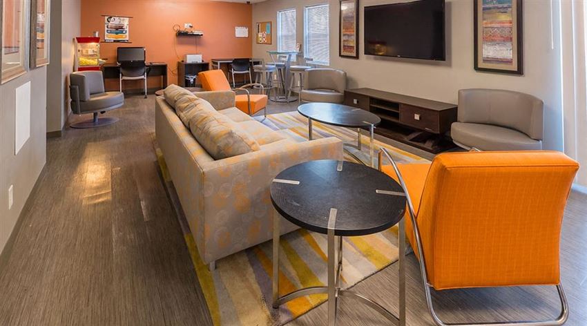 The Annex Of Vincennes